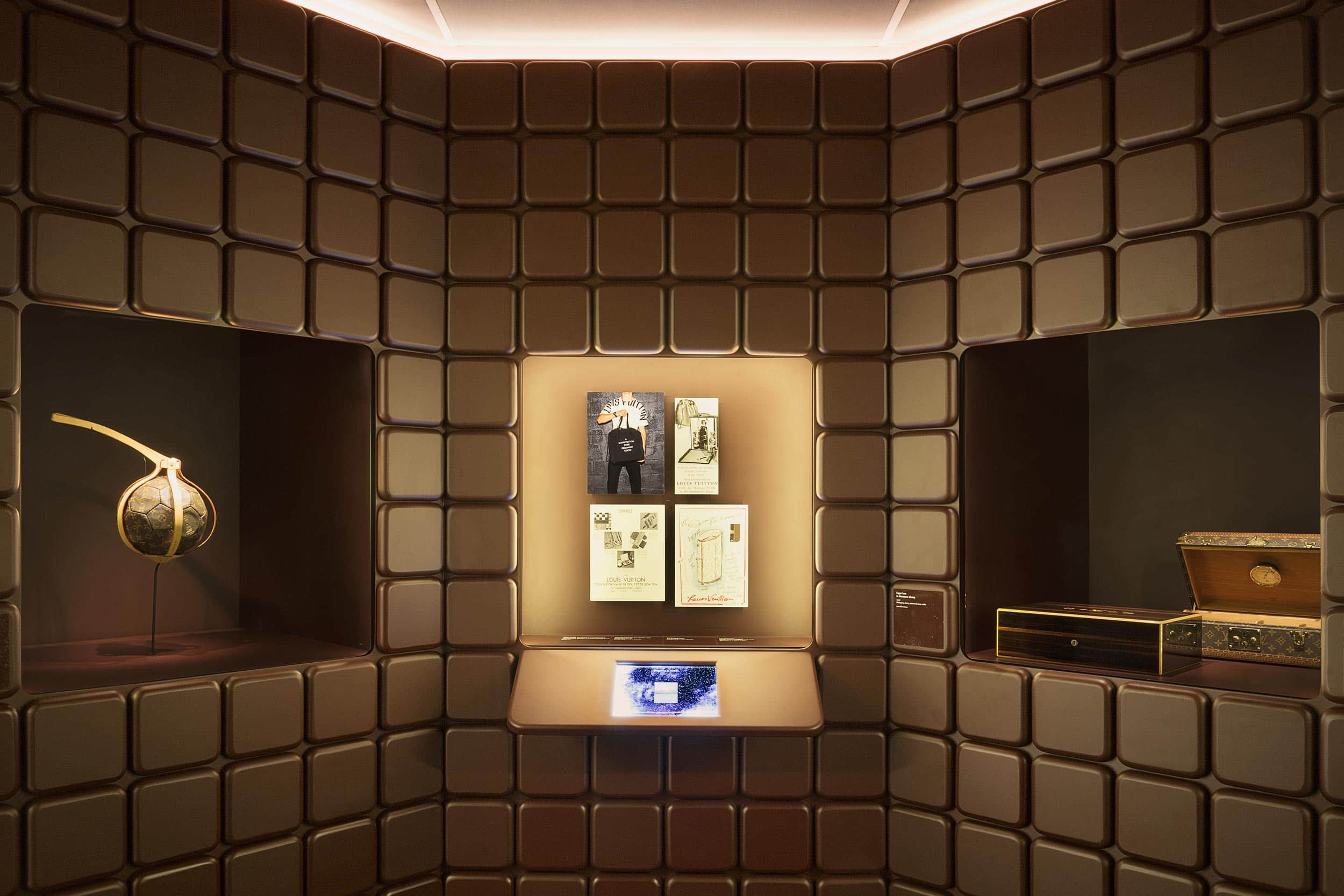 Louis Vuitton Time Capsule Exhibition in Singapore #LVTimecapsule